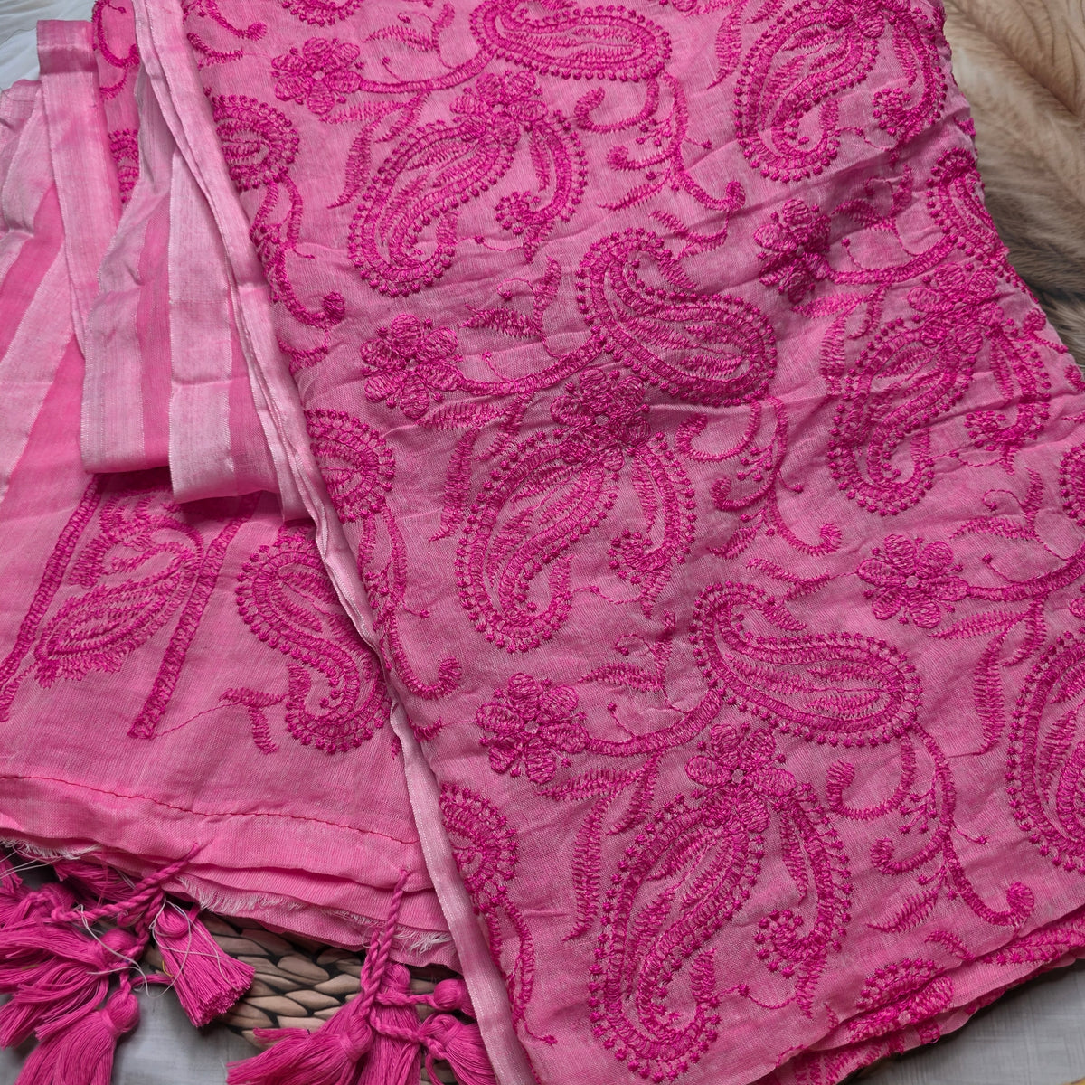 Pink Pure Mul Cotton Chikankari saree