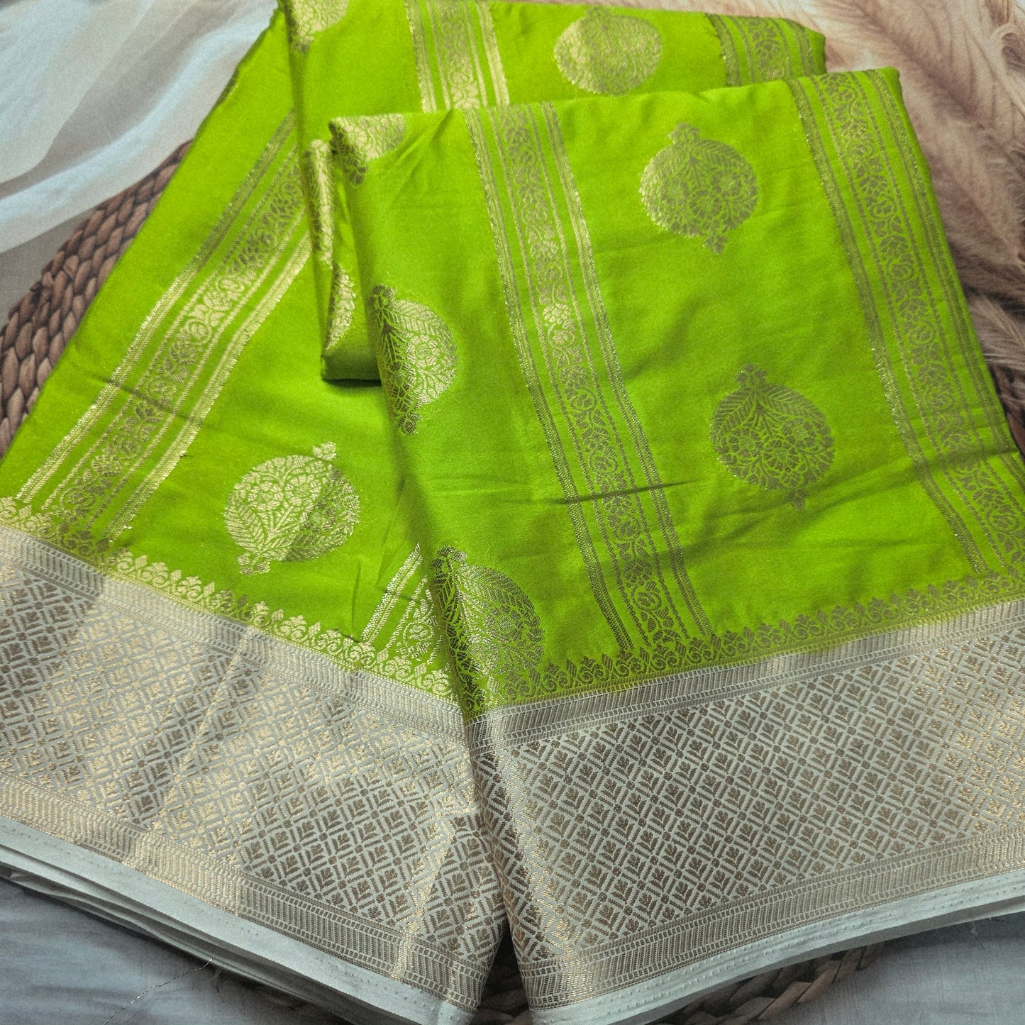 Crepe silk saree