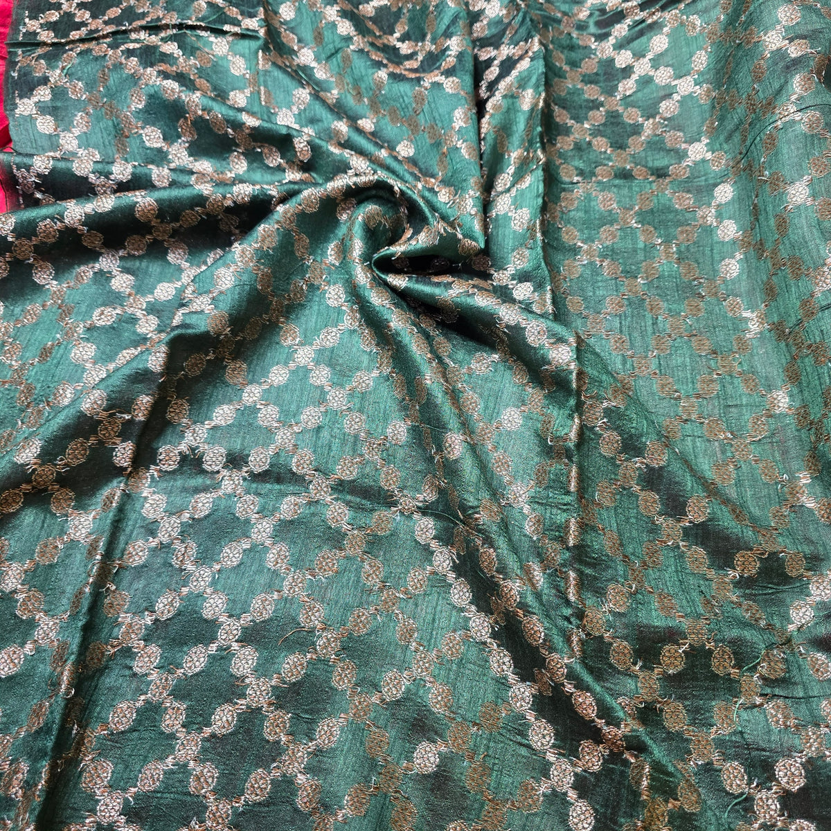 Pure Handloom Matka Silk - Red with Green contrast