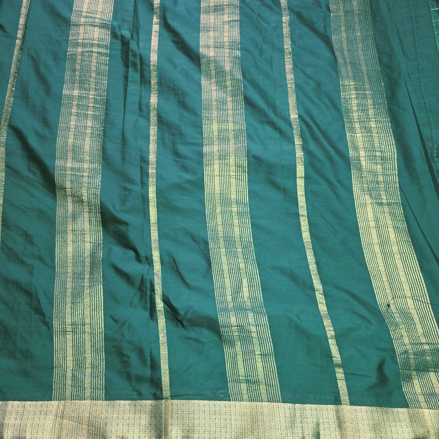 Mysore Crepe silk saree - Semi