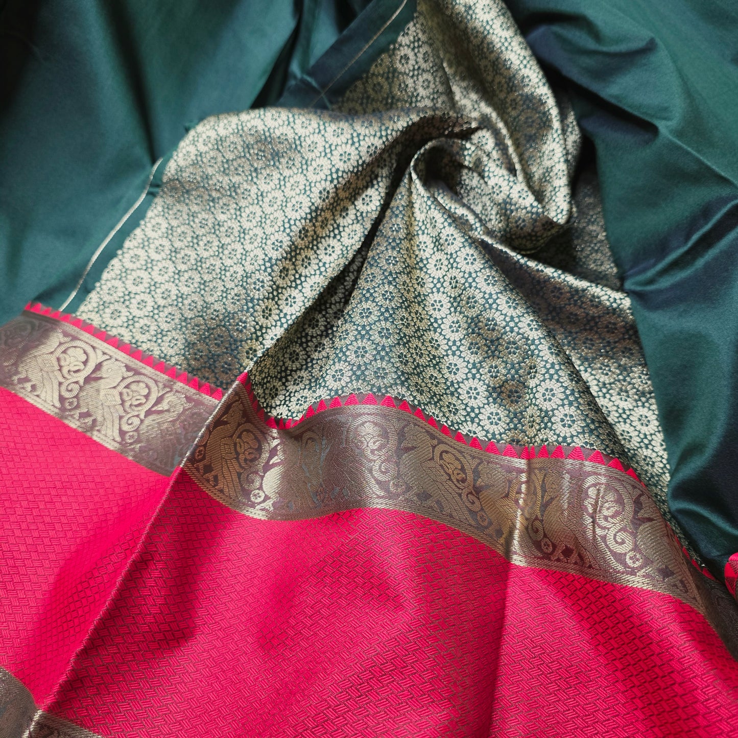 Semi Kanchi Silk Saree - Vintage
